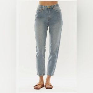 Amuse Society Blue Stella WVN Jeans Size 28